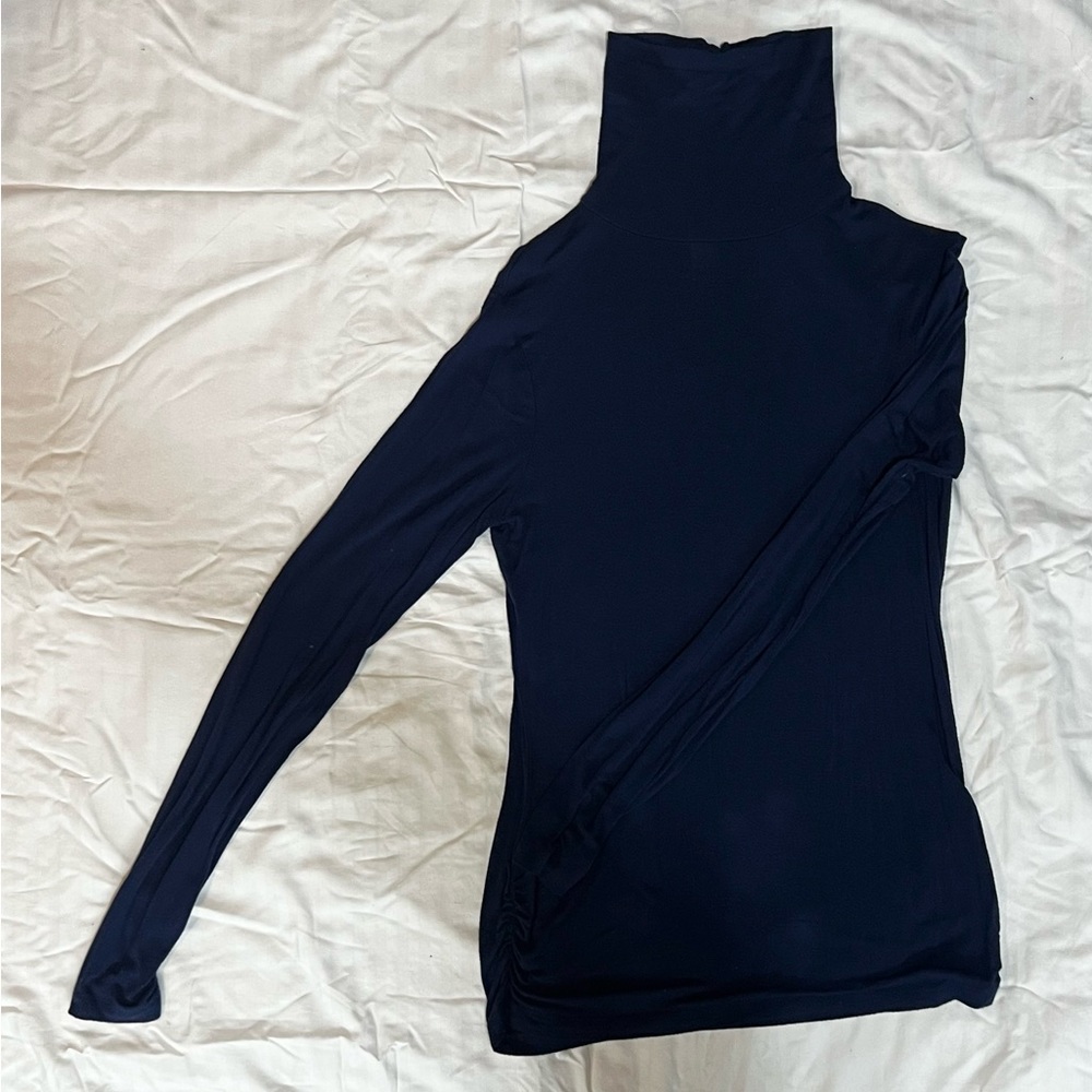 Navy blue, long sleeve, thin, stretchy, turtle neck